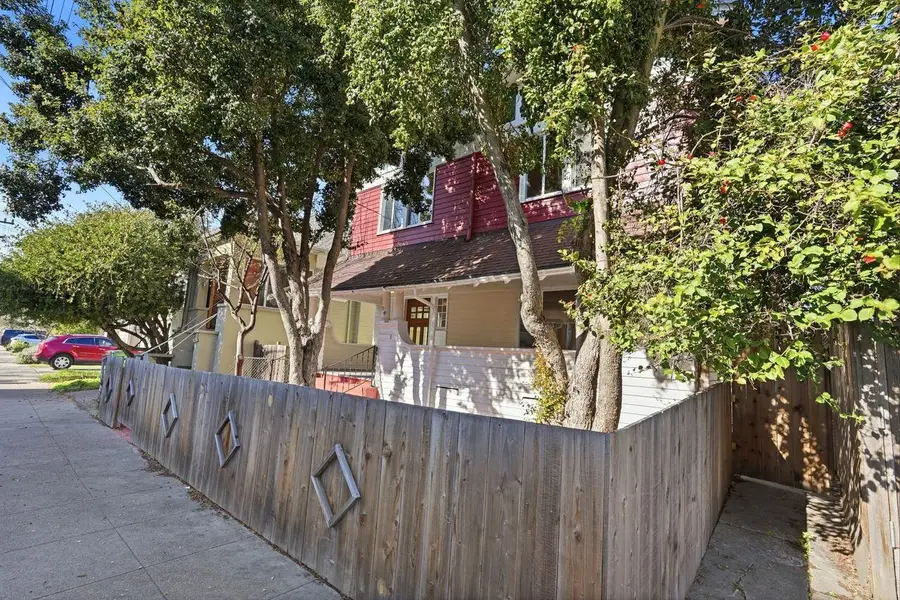 604 56Th St, Oakland, CA 94609 - #3