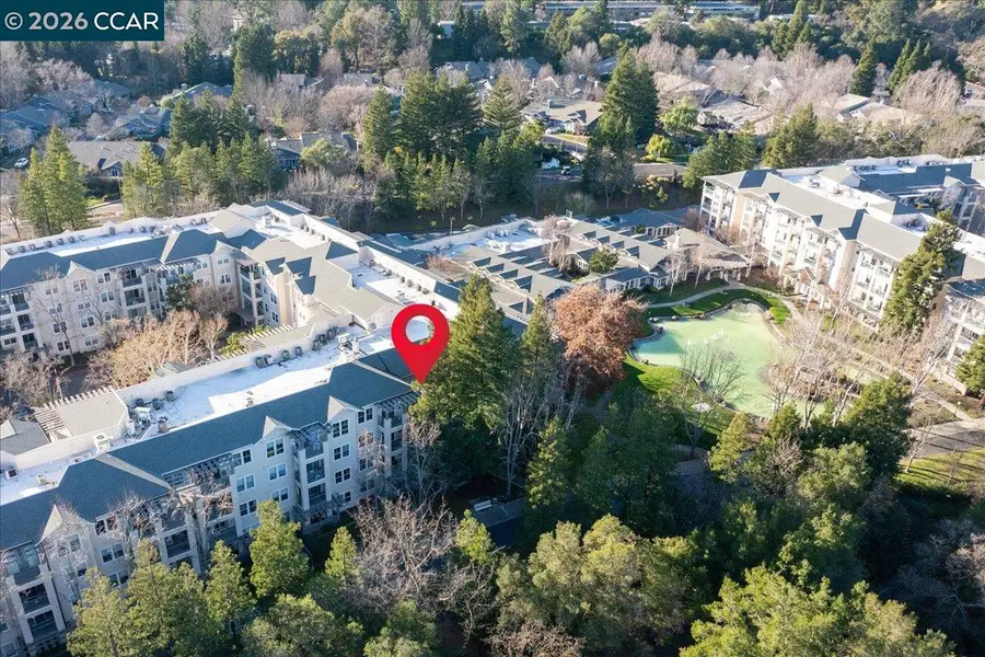 1860 Tice Creek Dr  #1420, Walnut Creek, CA 94595 - Image #3