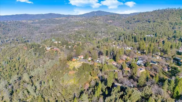 18845 Evergreen DR, TUOLUMNE, CA 95379