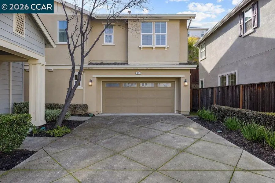 517 Falling Star Dr, Martinez, CA 94553 - Image #2