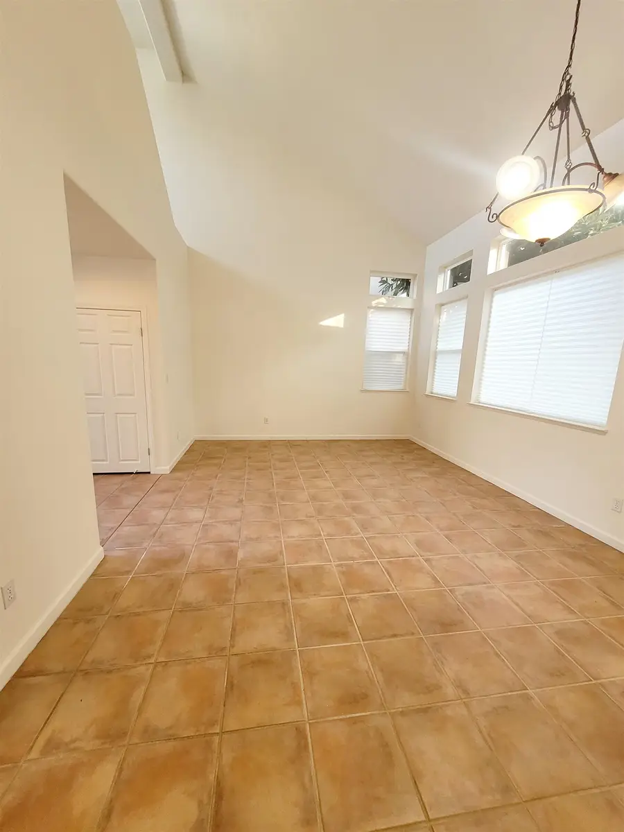 4224 Pinehurst Cir, Stockton, CA 95219 - Image #3