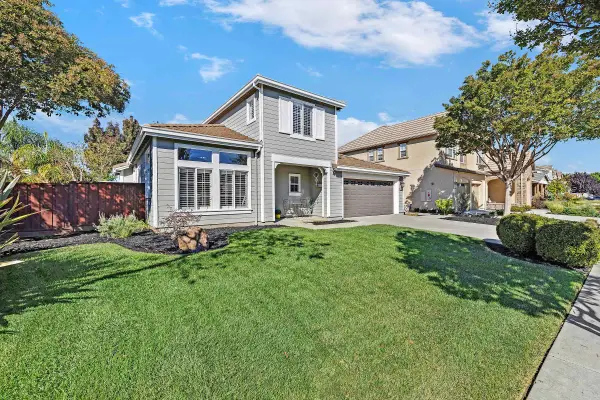 6257 Honeysuckle Dr, NEWARK, CA 94560