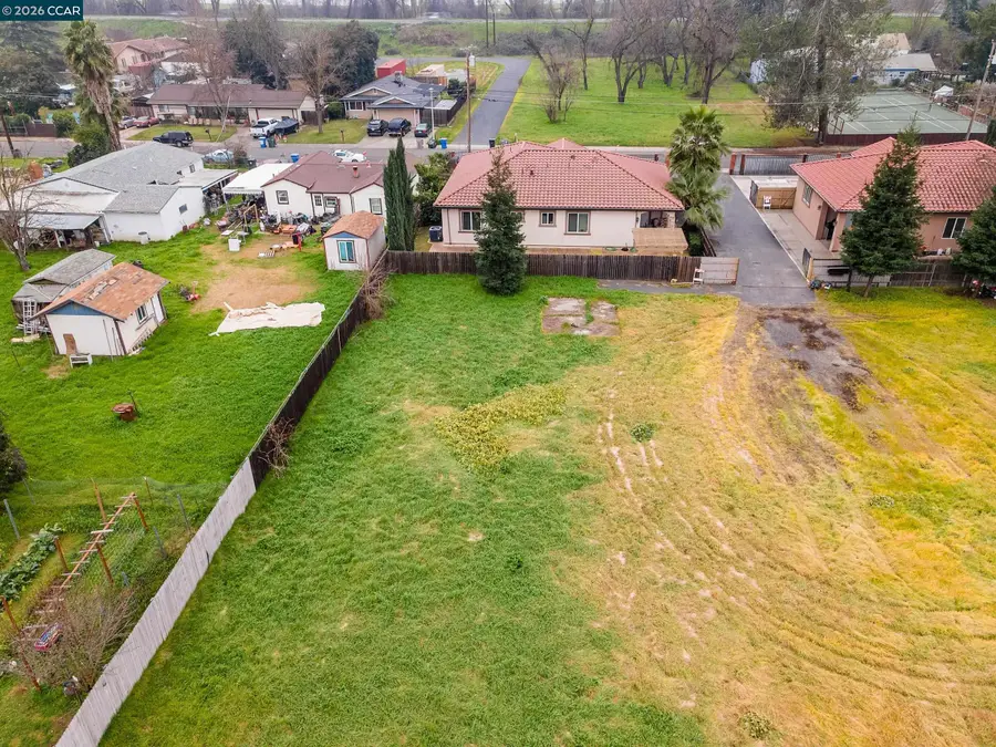 1021 Azusa St, Sacramento, CA 95833 - Image #3