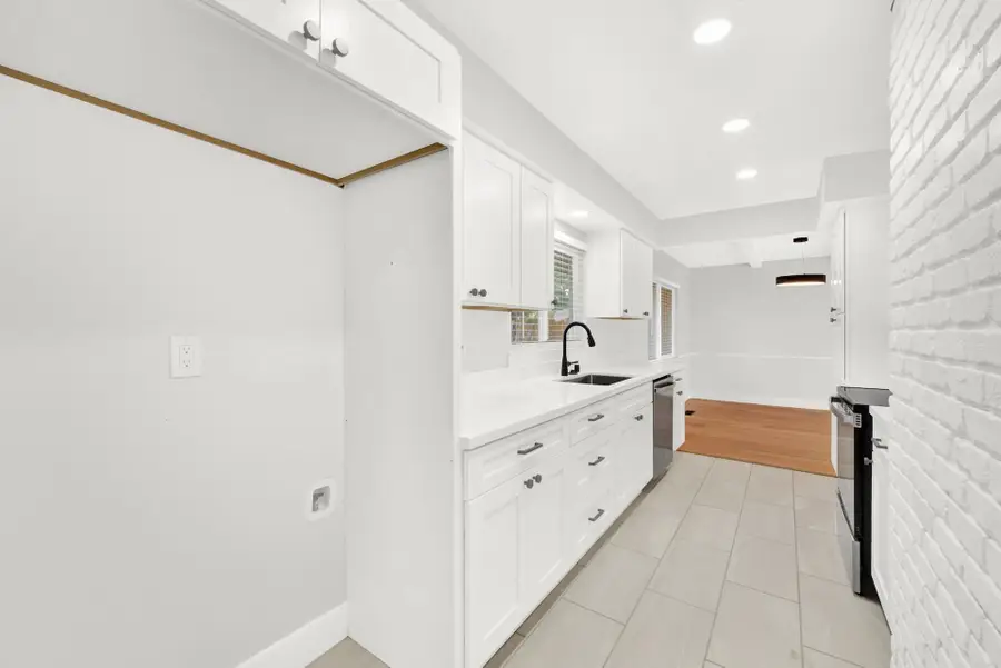 3690 Cowell Rd, Concord, CA 94518 - Image #3