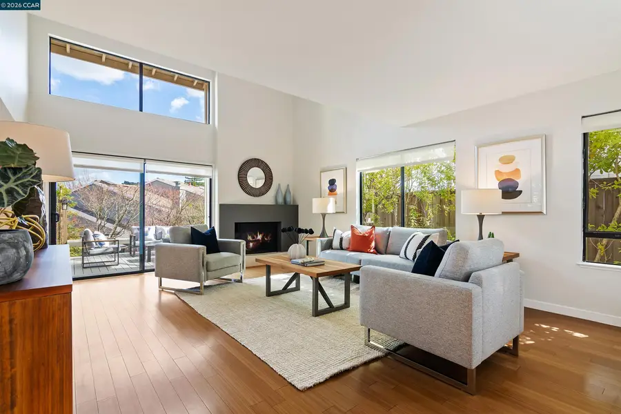 7 Doral Dr, Moraga, CA 94556 - Image #3