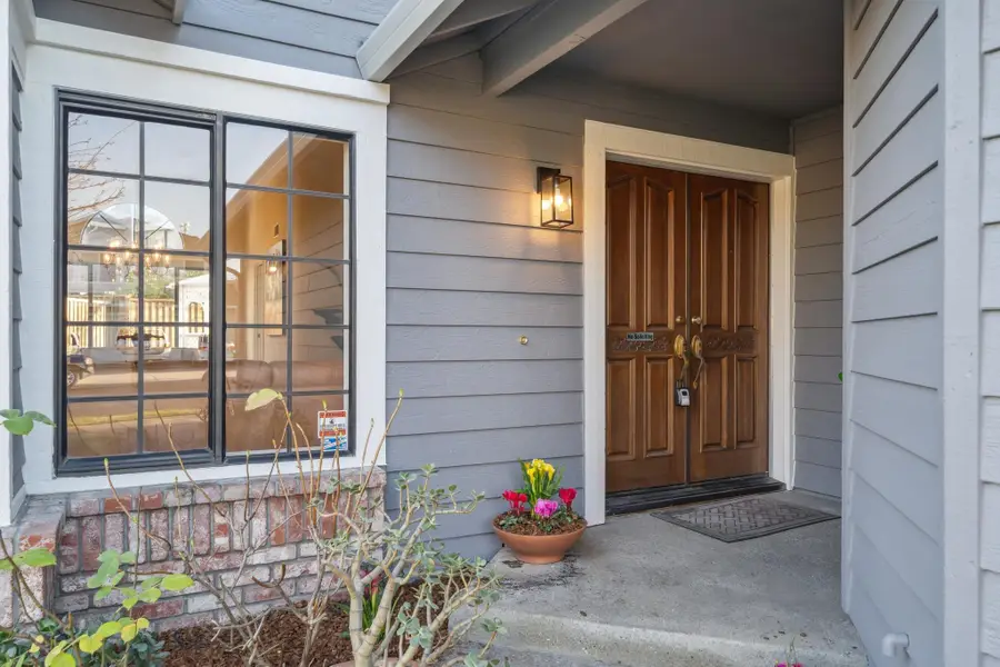 18 Applegate Way, Alameda, CA 94502 - Image #3