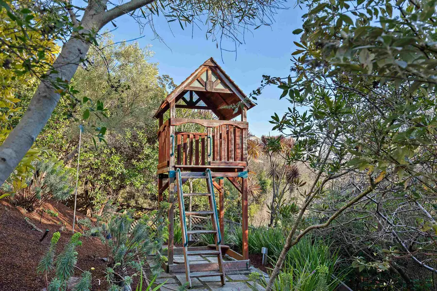 6189 Contra Costa Road, Oakland, CA 94618 - Image #3