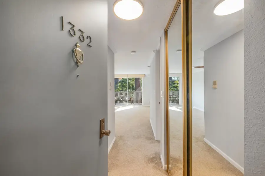 1332 Shelter Creek Ln, San Bruno, CA 94066 - Image #2