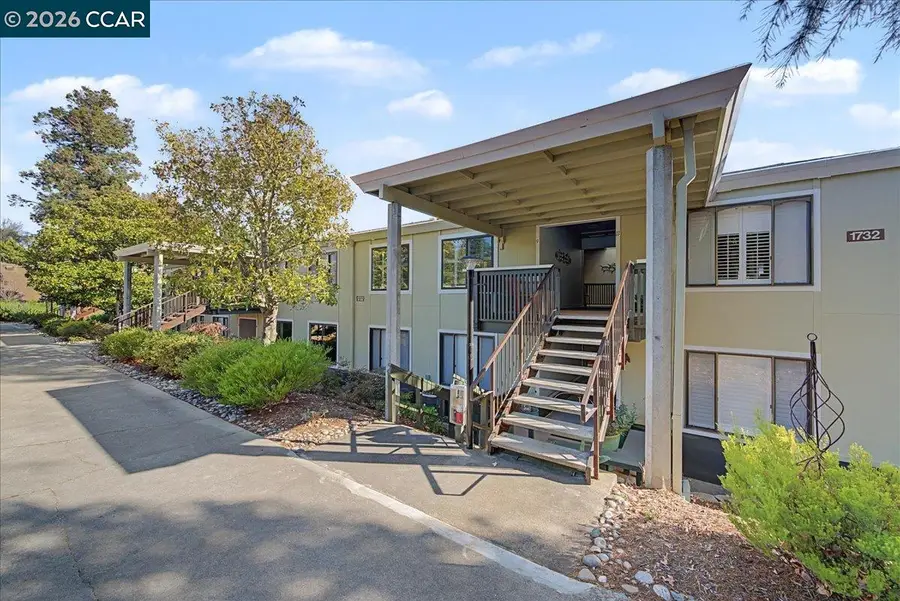 1732 Oakmont Dr  #9, Walnut Creek, CA 94595 - Image #2
