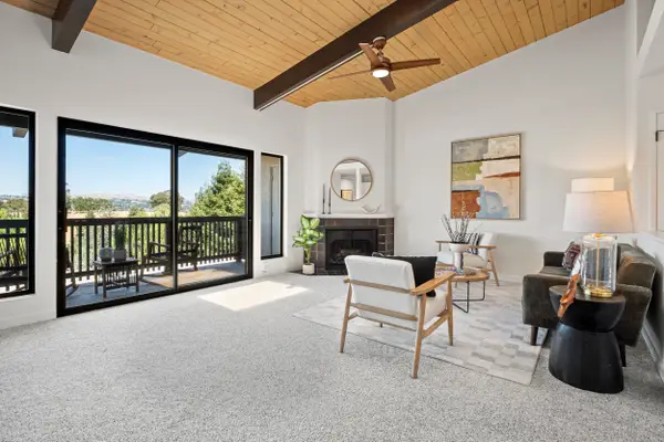 19100 Crest Ave  #100, CASTRO VALLEY, CA 94546