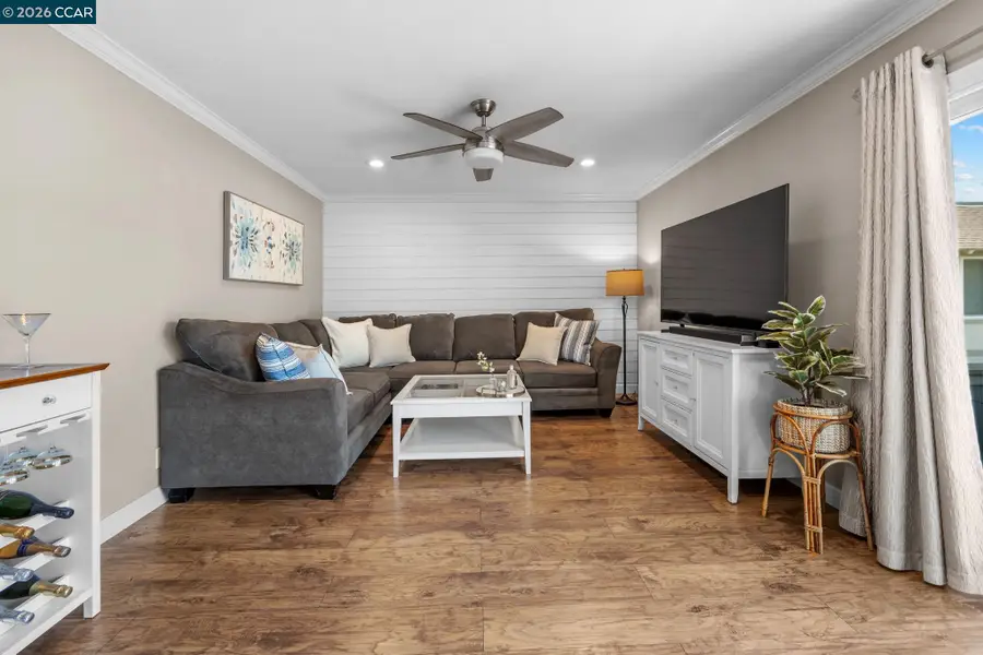 825 Oak Grove Rd  #62, Concord, CA 94518 - Image #3