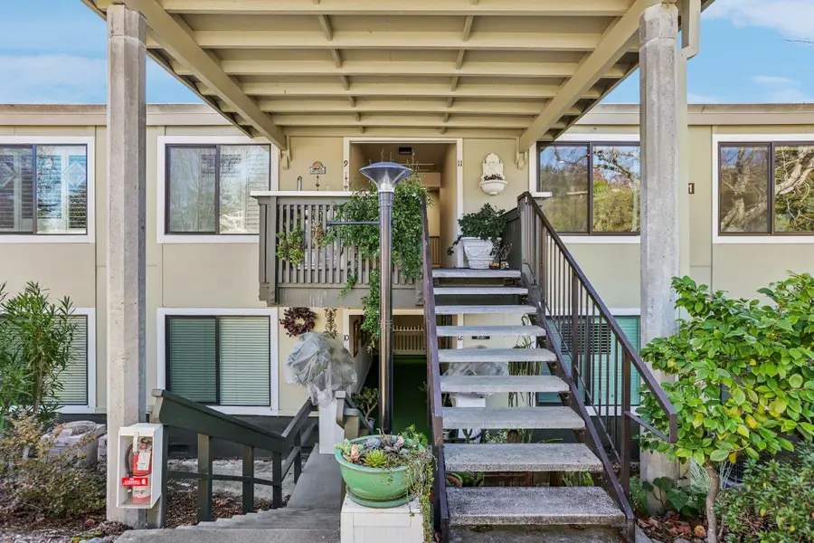 2101 Golden Rain Road  #11, Walnut Creek, CA 94595 - Image #2