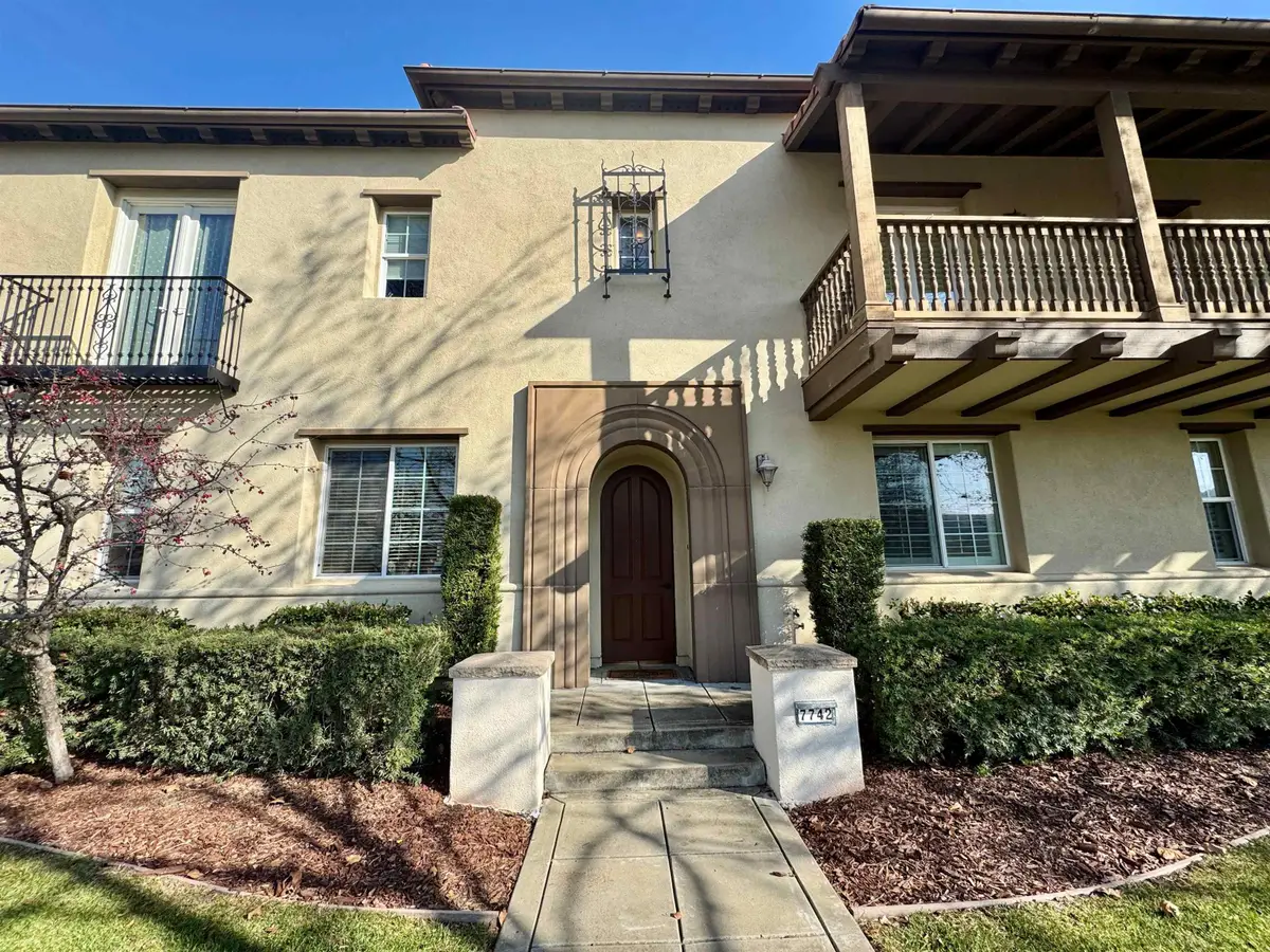 7742 Stoneleaf Rd, San Ramon, CA 94582 - Image #1