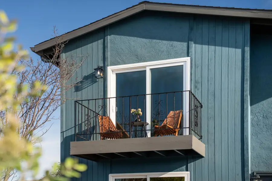 400 Harbor Light Rd, Alameda, CA 94501 - Image #2