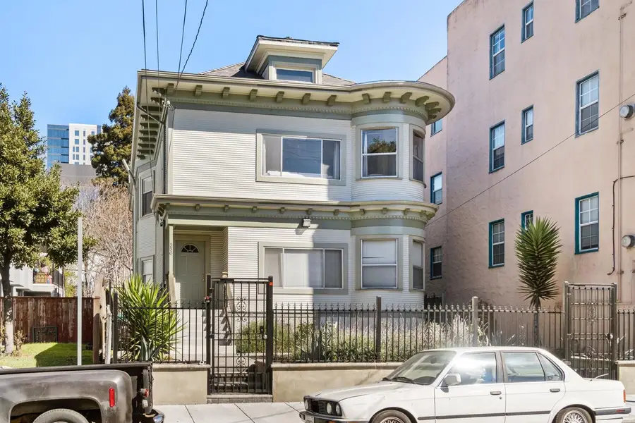 548 37th St, Oakland, CA 94609 - #2