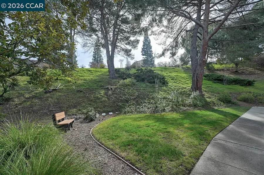 1641 Canyonwood Ct  #3, Walnut Creek, CA 94595 - Image #2