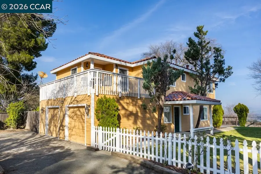 2542 Mockingbird Hill Rd, Walnut Creek, CA 94597 - Image #2