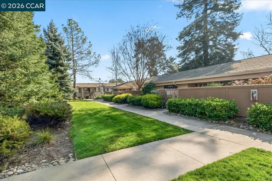 3001 Golden Rain Rd  #3, Walnut Creek, CA 94595 - Image #3