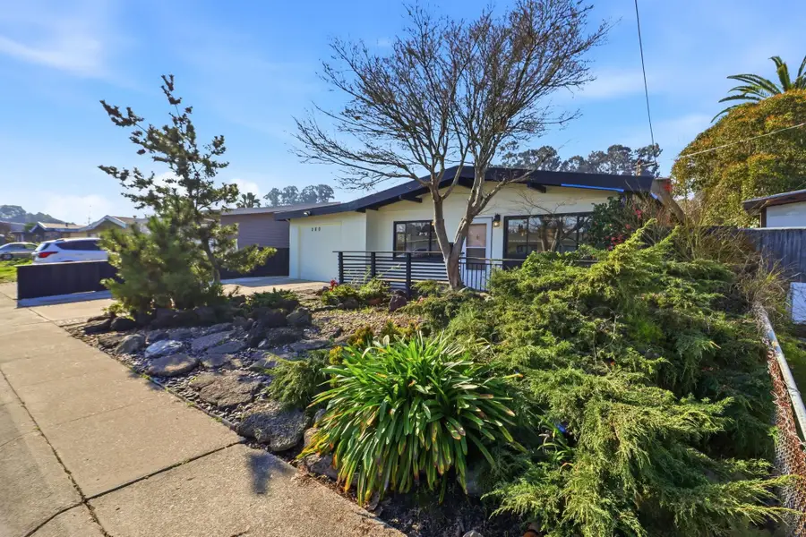 280 Calais Dr, Pinole, CA 94564 - #3