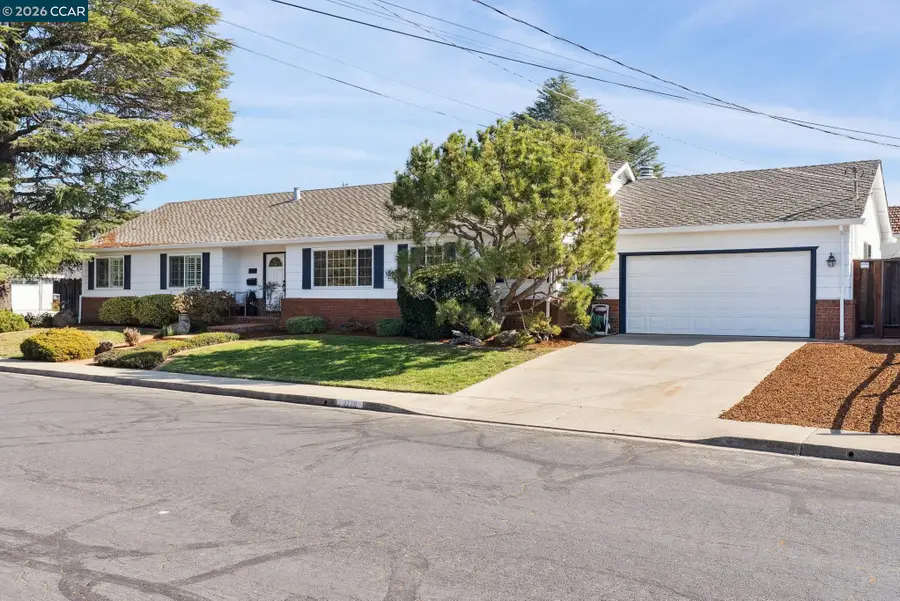 3770 Boxwood Ct, Concord, CA 94519 - Image #2