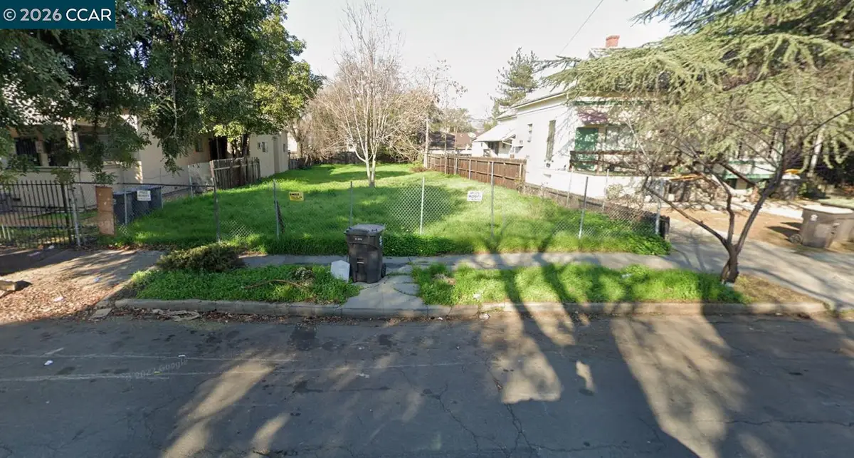 17 W Magnolia St, Stockton, CA 95202 - #1