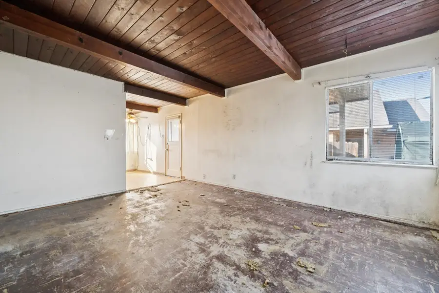 318 Linda Dr, San Pablo, CA 94806 - Image #3