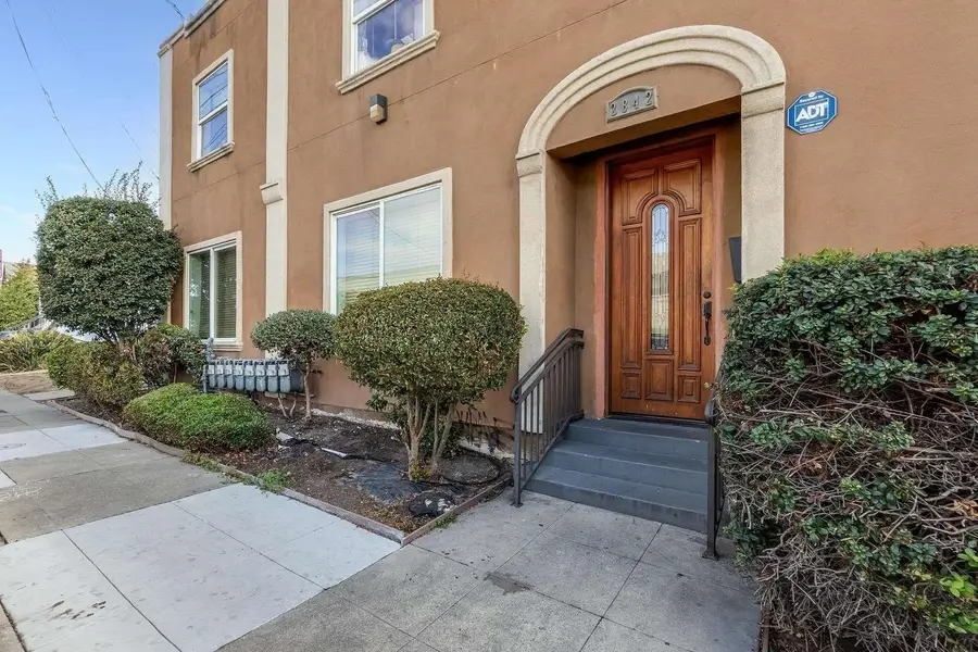 2842 Adeline ST  #6, Oakland, CA 94608 - #2
