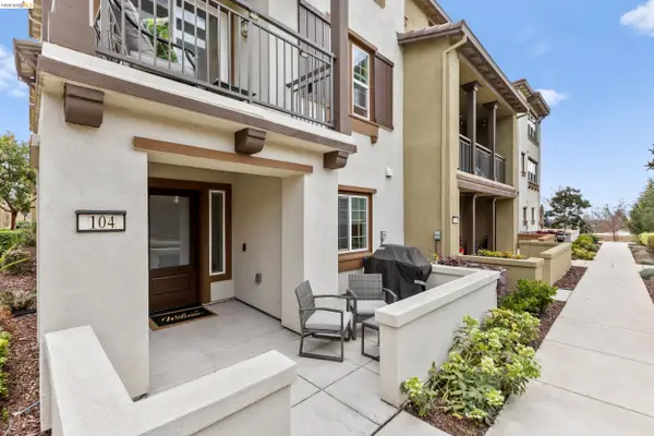16306 RIDGEHAVEN DR  #UNIT 104, CASTRO VALLEY, CA 94578