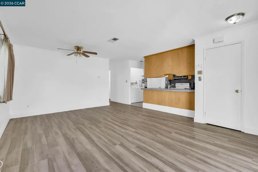 2607 Ithaca Ct., Antioch, CA 94509 - #3