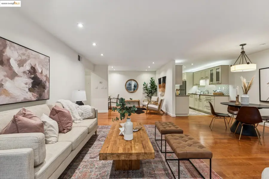 22 Moss Ave  #107, Oakland, CA 94610 - #2