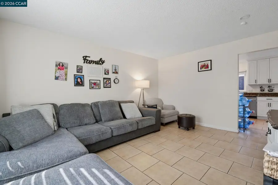 14 El Capitan Ln, Antioch, CA 94509 - #3
