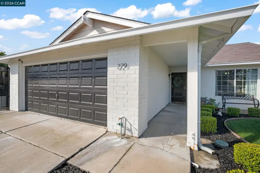 229 Catamaran Cir, Pittsburg, CA 94565 - #3