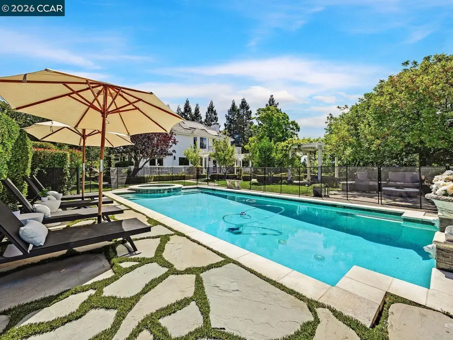 3911 Deer Trail Ln, Danville, CA 94506 - #3