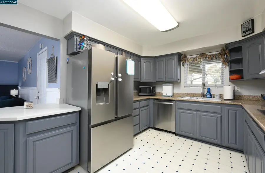 1337 Avon Way, Fairfield, CA 94533 - Image #2