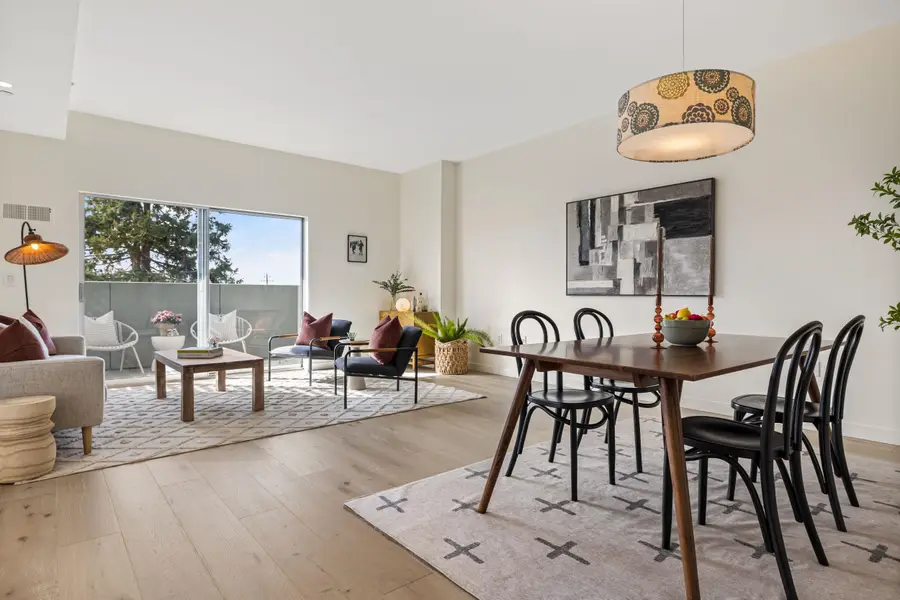 6465 San Pablo Ave  #306, Oakland, CA 94608 - Image #3