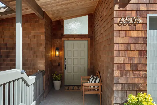 6505 Girvin Dr., OAKLAND, CA 94611