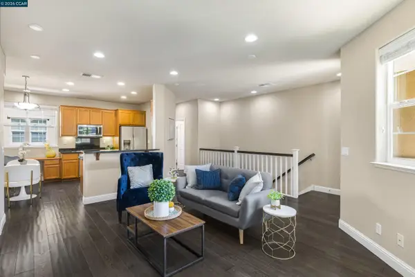 1121 Haven St, MARTINEZ, CA 94553