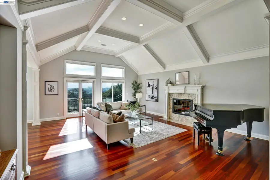 2382 Alameda Diablo, Diablo, CA 94528 - #2