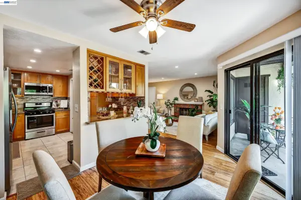 14370 Outrigger Drive, SAN LEANDRO, CA 94577