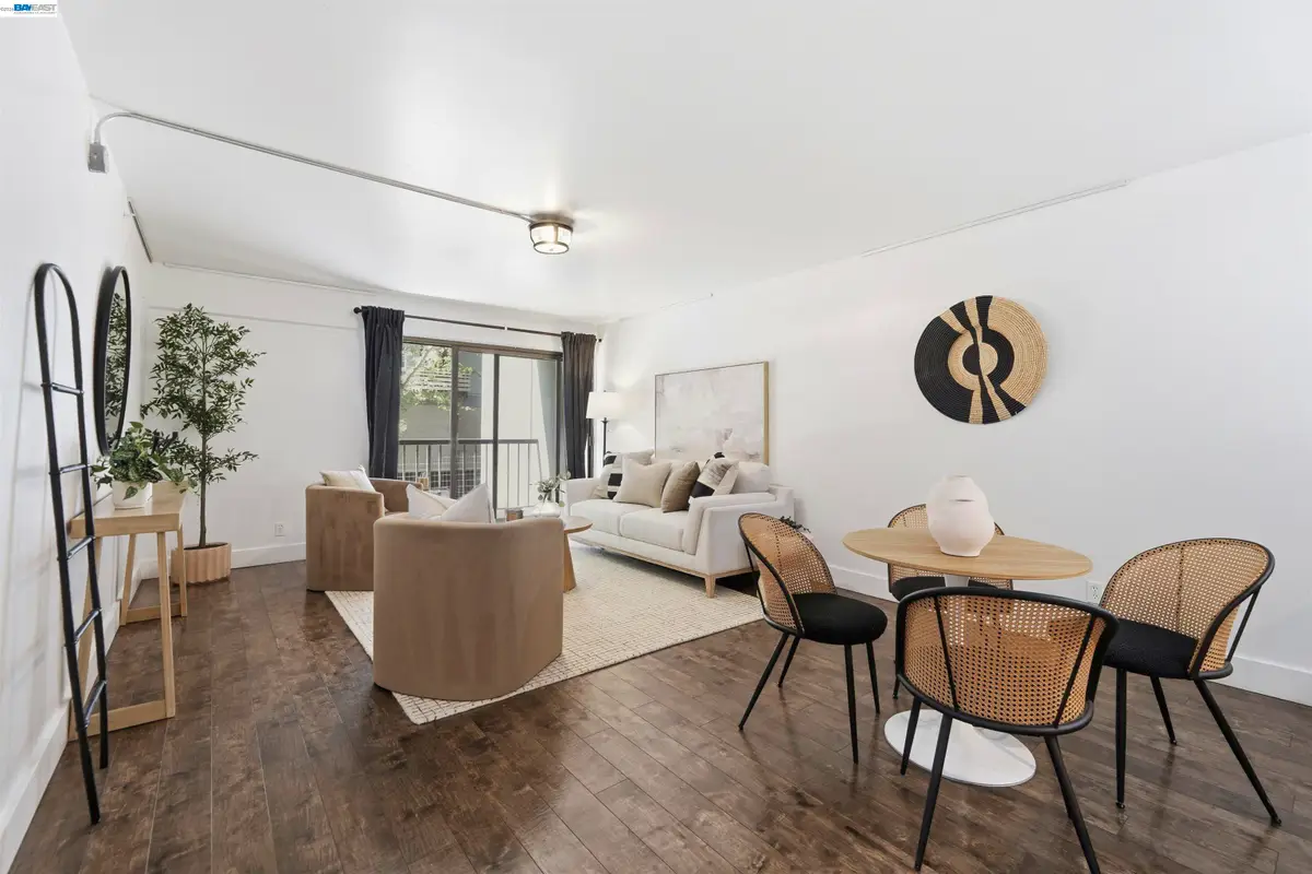 500 N St  #205, Sacramento, CA 95814 - #1