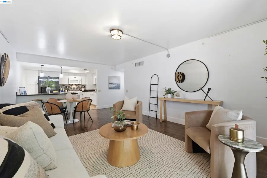 500 N St  #205, Sacramento, CA 95814 - #3