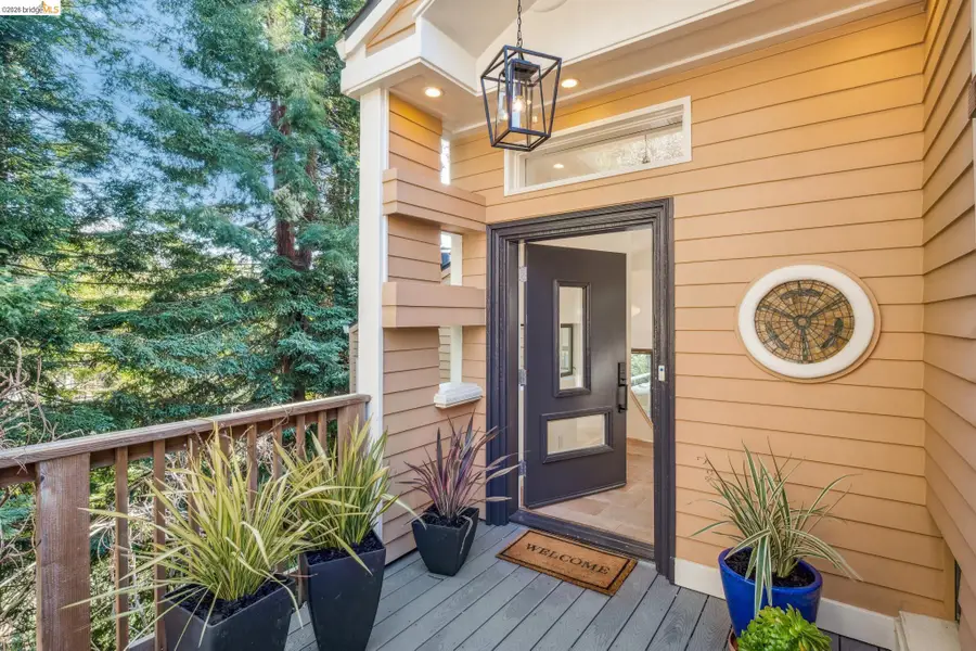 6051 Westover Dr, Oakland, CA 94611 - #3