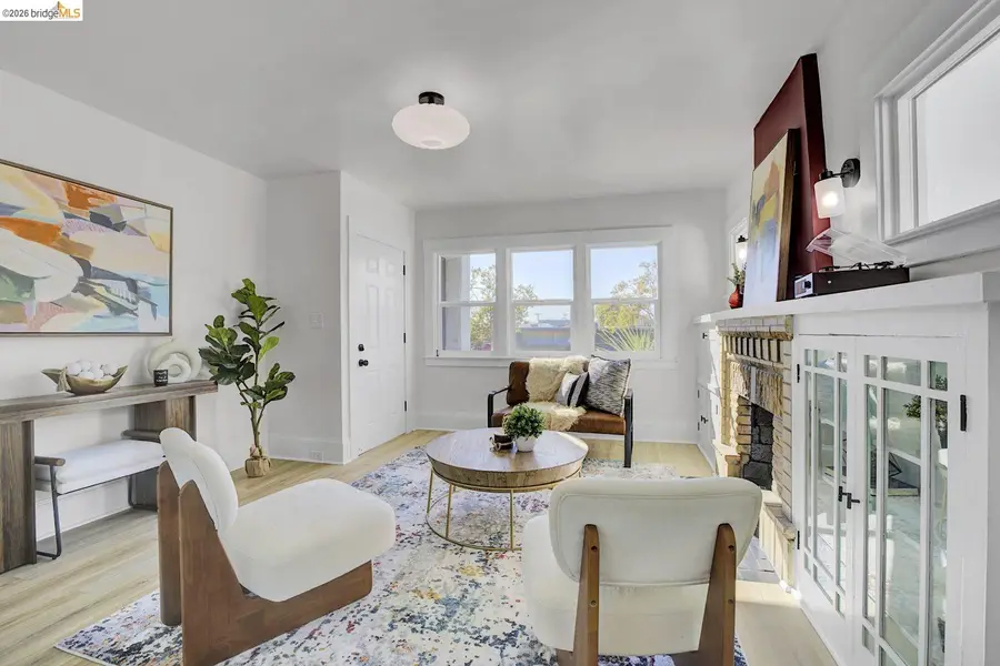 5718 Adeline St, Oakland, CA 94608 - #3