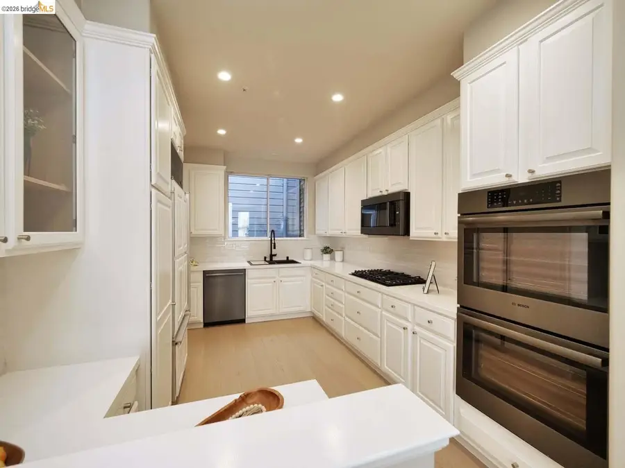 2050 Divisadero ST  #APT 2, San Francisco, CA 94115 - #2