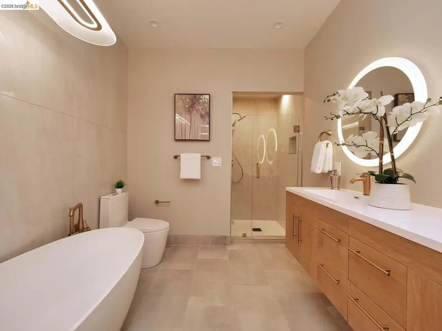 2050 Divisadero ST  #APT 2, San Francisco, CA 94115 - #3