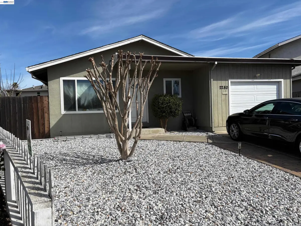 2280 Brentwood CT, East Palo Alto, CA 94303 - #1