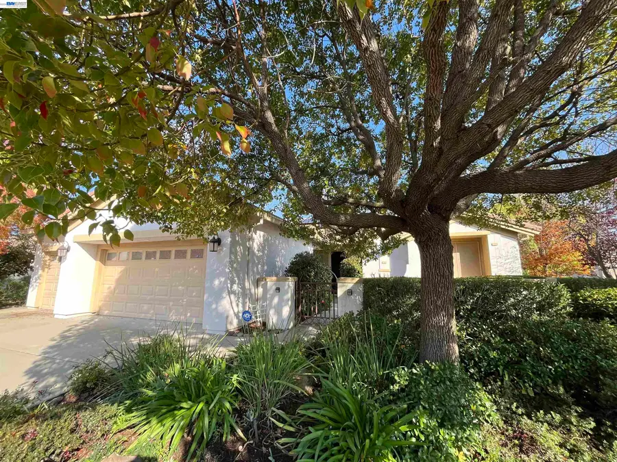 853 Cottonwood Ct, Lincoln, CA 95648 - #2