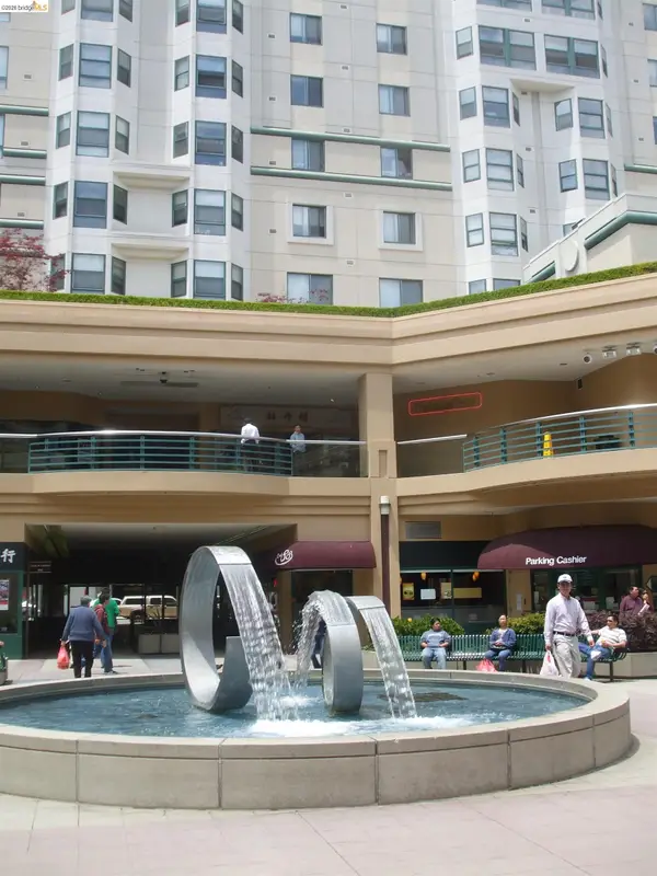 989 Webster St  #450, OAKLAND, CA 94607