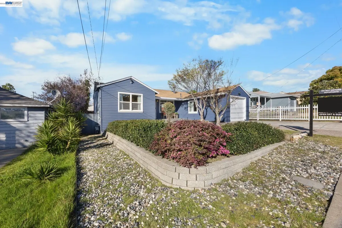 2672 Watson St, Castro Valley, CA 94546 - #1