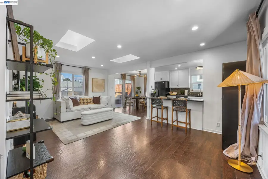 2672 Watson St, Castro Valley, CA 94546 - #3